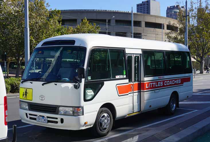 Littles Toyota Coaster 11